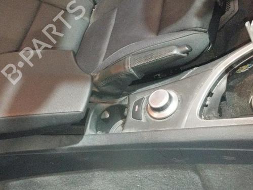 Used Armrest / Center console BMW 1 (E87) 118 d (143 hp) 17132327