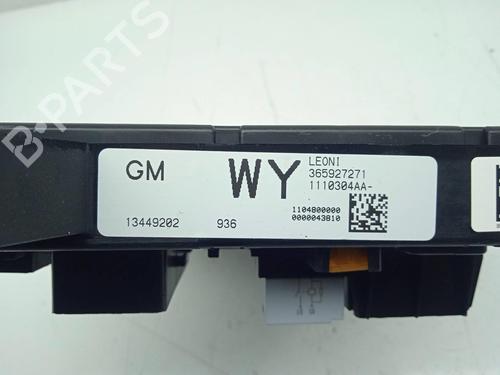 Fuse box OPEL ZAFIRA TOURER C (P12) | BP11349067E1
