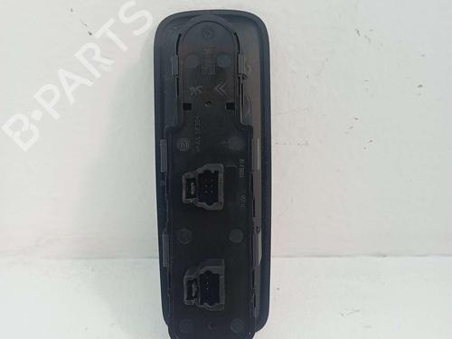 Left front window switch CITROËN C8 (EA_, EB_) 2.0 HDi 135 | BP31617538I27 