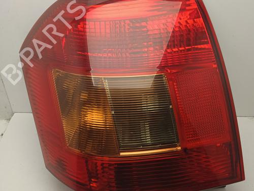 Used Right taillight TOYOTA COROLLA (_E12_) 1.6 VVT-i (ZZE121_, ZZE121R) (110 hp) 4304991