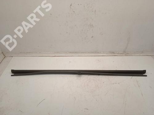 Used Rear parcel shelf PEUGEOT 206 CC (2D) 1.6 16V (2DNFUF, 2DNFUR) (109 hp) 4326330