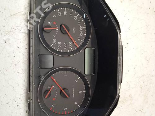 Used Instrument cluster VOLVO C30 (533) [2006-2013]  11152433