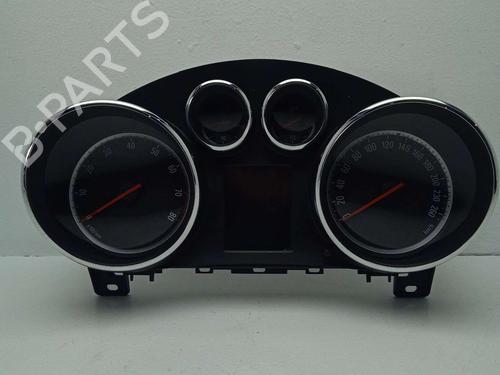 Used Instrument cluster OPEL ASTRA J (P10) [2009-2016]  31942859