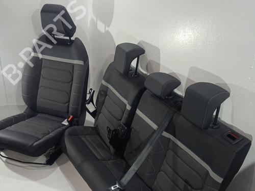 Seats set CITROËN C4 III (BA_, BB_, BC_) 1.2 PureTech 130 (BAHNSA, BAHNSB) | BP32325627C78