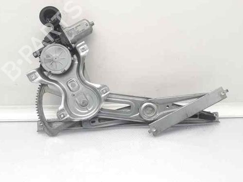 Used Front right window mechanism TOYOTA YARIS (_P9_) [2005-2014]  4357521