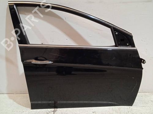 Used Right front door Right front door 4364052 4364052