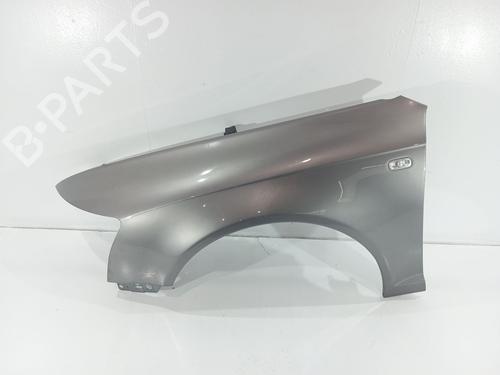 Guarda-lamas esquerdo AUDI A6 C6 (4F2) 2.0 TDI (140 hp) 31619974