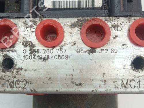 ABS pump CITROËN C5 III (RD_) | BP34215548M43 - Image 5