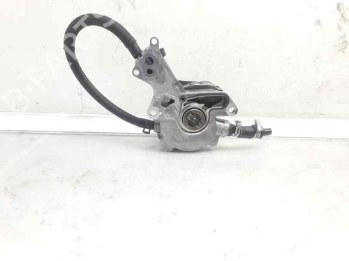 Used Vacuum pump VW PASSAT B5 (3B2) 1.9 TDI (115 hp) 4829904