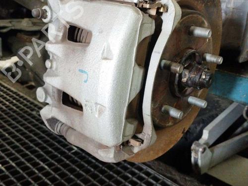 Used Right front brake caliper Right front brake caliper NISSAN LEAF (ZE1) Electric (150 hp) 40095742 40095742