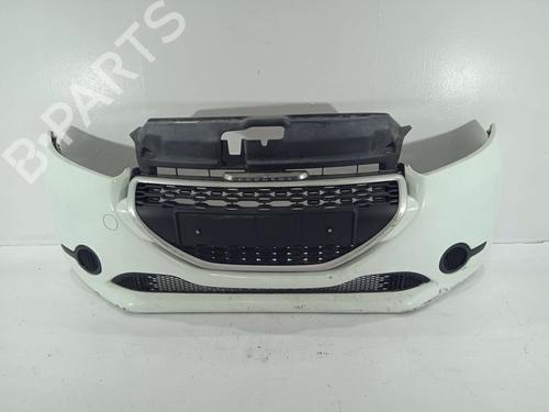 Used Front bumper Front bumper PEUGEOT 208 I (CA_, CC_) [2012-2021] 31621167 31621167