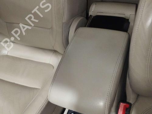Used Armrest / Center console VW TIGUAN (5N_) [2007-2018]  18040257