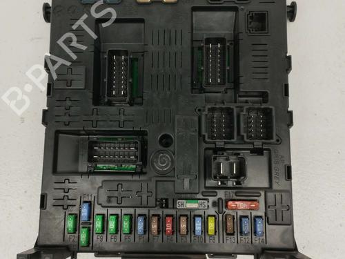 Used Fuse box CITROËN C4 I (LC_) [2004-2014]  31616093