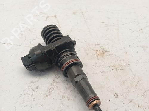 Used Injector AUDI A4 B6 (8E2) 1.9 TDI (130 hp) 32473804