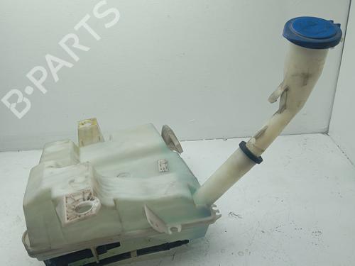 Used Windscreen washer tank FORD FOCUS III [2010-2020]  31619277