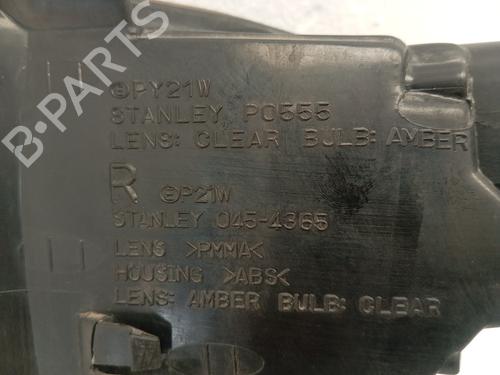 Right front indicator MITSUBISHI GALANT VIII (EA_) 2.5 V6 24V (EA5A) | BP20693218C33 