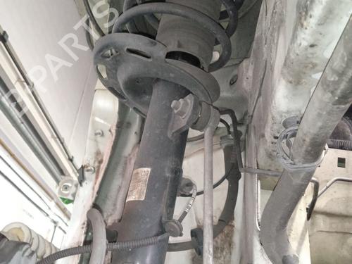 Right front shock absorber CITROËN C3 III (SX) 1.2 VTi 82 | BP32421258M17