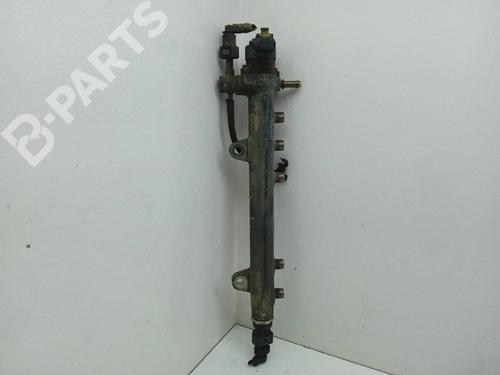Used Injection rail FIAT DOBLO MPV (119_, 223_) 1.3 JTD 16V (70 hp) 4323734