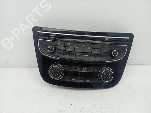 Used Climate control PEUGEOT 508 I (8D_) 2.0 HDi (140 hp) 31618183