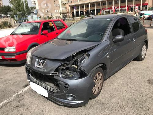 Used Parts PEUGEOT 206+ (2L_, 2M_)  1.1  1180881