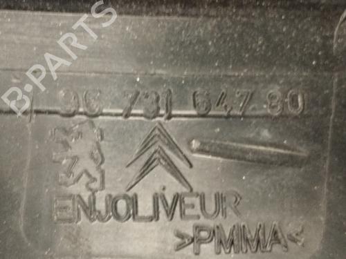 right-taillight-citroen-c4-picasso-i-mpv-ud_-2006-2007-2008-2009-2010-2011-2012-2013-2014-2015-31616297 main image