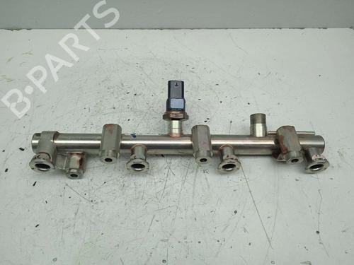 Used Injection rail Injection rail RENAULT MEGANE IV Hatchback (B9A/M/N_) 1.3 TCe 115 (B9N9) (116 hp) 15957191 15957191