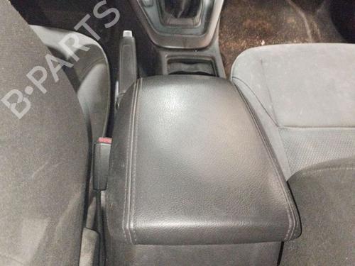 Used Armrest / Center console FORD FOCUS III 1.6 TDCi (115 hp) 18549532