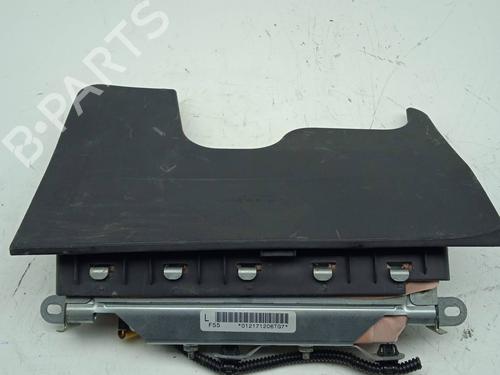 Used Knee airbag TOYOTA YARIS (_P9_) 1.3 VVT-i (SCP90_, SCP90R) (87 hp) 11698131