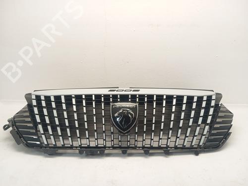 Rejilla Rejilla PEUGEOT 2008 II (UD_, US_, UY_, UJ_, UR_, UC_) 1.2 PureTech 100 (USHNK) (101 hp) 36865312 36865312