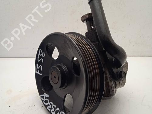 Used Steering pump KIA CARENS III MPV (UN) 2.0 CRDi 140 (140 hp) 4317613