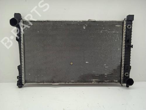 Used Water radiator MERCEDES-BENZ C-CLASS (W203) C 220 CDI (203.006, 203.008) (143 hp) 4345822