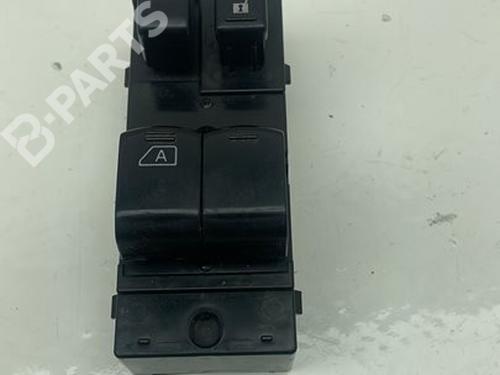 Used Left front window switch NISSAN MICRA IV (K13K, K13KK) 1.2 (80 hp) 4334374
