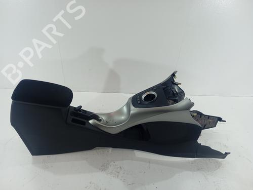 Used Armrest / Center console TOYOTA AURIS (_E15_) 1.8 Hybrid (ZWE150_, ZWE150R) (136 hp) 24506271