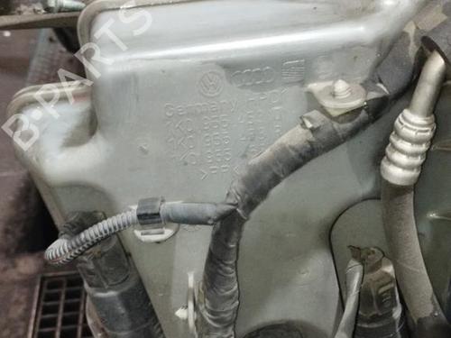 windscreen-washer-tank-audi-a3-8p1-1k0955453q-2003-2004-2005-2006-2007-2008-2009-2010-2011-2012-2013-17138889 main image