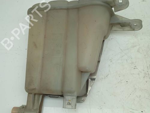 ekpansionstank-audi-a5-8t3-8k0121405a-2007-2008-2009-2010-2011-2012-2013-2014-2015-2016-2017-11165649 main image