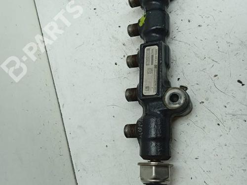 Used Injection rail PEUGEOT 307 (3A/C) [2000-2012]  4323652