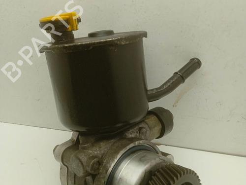 Used Steering pump MAZDA PREMACY (CP) 2.0 TD (101 hp) 4355830