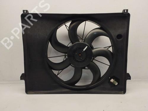 radiator-fan-kia-carens-iii-mpv-un-2006-2007-2008-2009-2010-2011-2012-2013-31617140 main image
