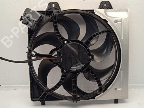 Used Radiator fan CITROËN C4 III (BA_, BB_, BC_) 1.2 PureTech 130 (BAHNSA, BAHNSB) (130 hp) 32349270