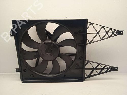 Used Radiator fan VW POLO IV (9N_, 9A_) [2001-2014]  22745191