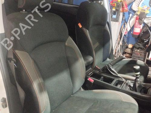 Set di sedili SUBARU XV (_GP_) [2011-2017]  18549458