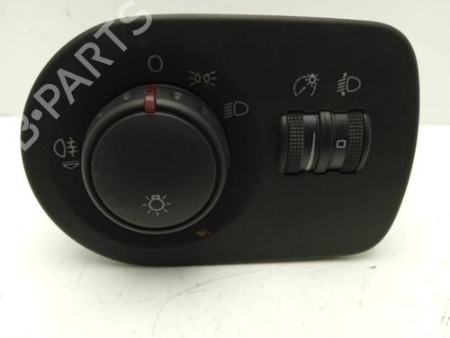 Used Headlight switch SEAT LEON (1P1) 1.9 TDI (105 hp) 4264227