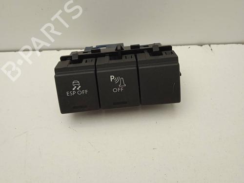 switch-peugeot-508-sw-i-8e_-20-bluehdi-150-96661579zd-2010-2011-2012-2013-2014-2015-2016-2017-2018-4369446 main image