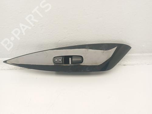Used Right front window switch Right front window switch NISSAN LEAF (ZE1) Electric (150 hp) 40096659 40096659