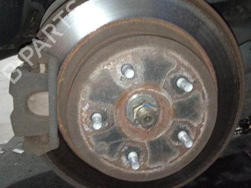 Fusee rechts achter NISSAN QASHQAI I (J10, NJ10) [2006-2015]  31619411