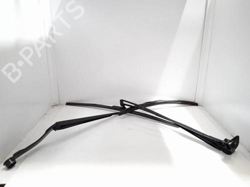 Used Front wipers mechanism FERRARI 458 4.5 (570 hp) 31614220