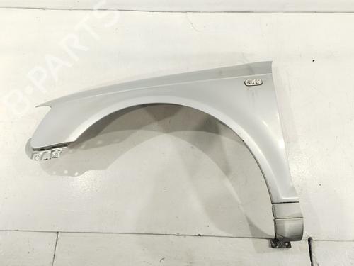 Guarda-lamas esquerdo AUDI A3 (8P1) 1.9 TDI (105 hp) 31620421