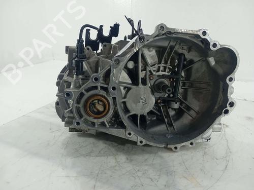 Used Gearbox KIA CERATO I Hatchback (LD) [2004-2010]  31618756