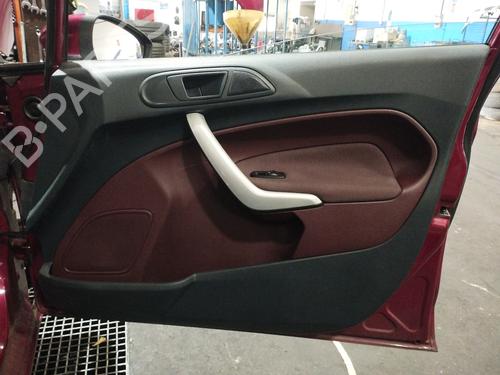 Høyre frontpanel FORD FIESTA VI (CB1, CCN) 1.6 TDCi (95 hp) 19807204