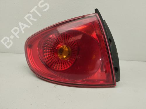 left-taillight-seat-altea-5p1-2004-2005-2006-2007-2008-2009-2010-2011-2012-2013-2014-2015-31616064 main image